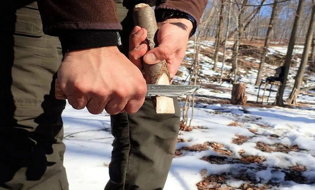 The Grip Of A Fighting Knife