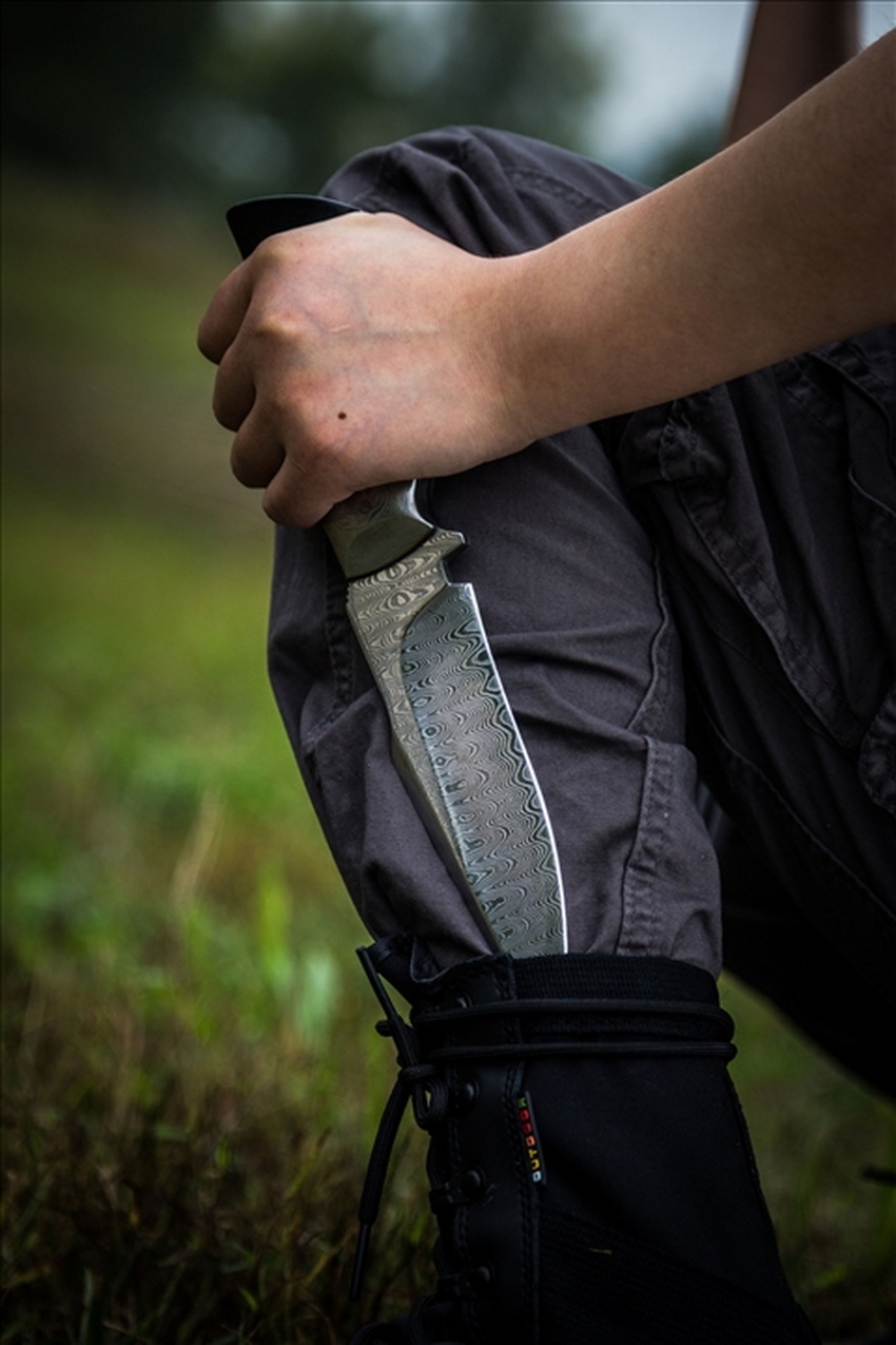 survival knife (2).jpg