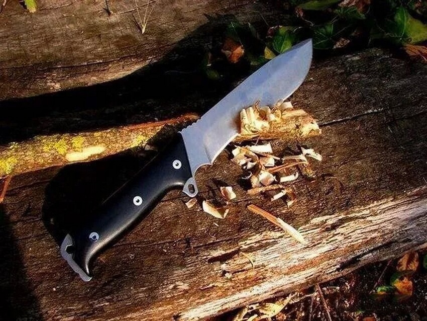 survival knife (1).JPEG